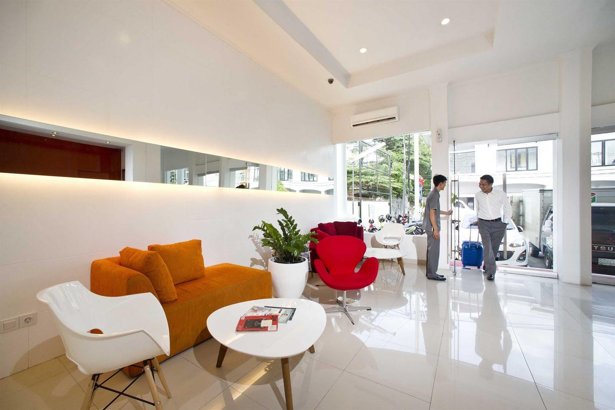 Zuri Express Hotel Pekanbaru Exterior foto